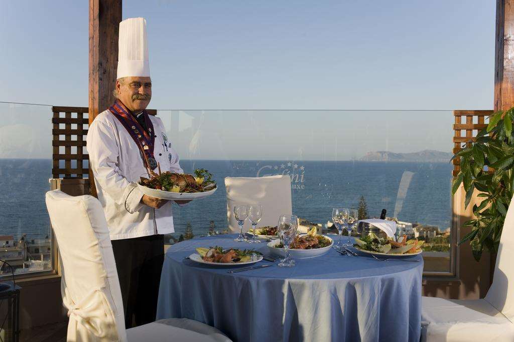 Galini Sea View Hotel Agia Marina Restaurant foto